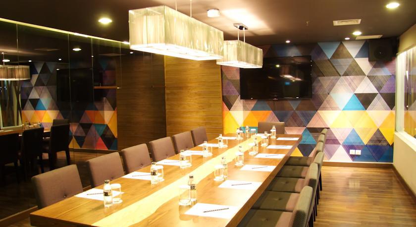 All Seasons Jakarta Thamrin Экстерьер фото